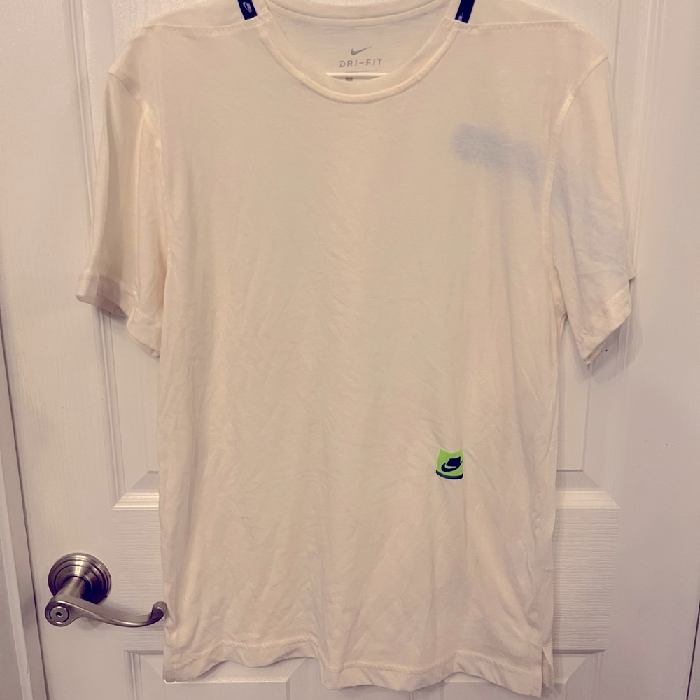 Nike Sport Clash Training Tshirt